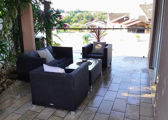 Villa Modern House Luna With Pool
