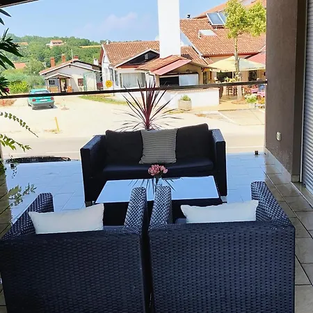 Vila Modern House Luna With Pool