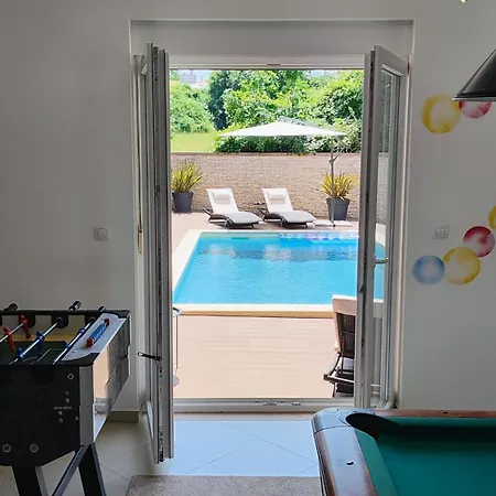 Villa Modern House Luna With Pool *