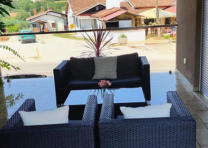 Vila Modern House Luna With Pool